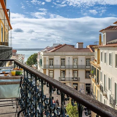 Castelo Apartment - Beautiful Balcony View Lisboa Extérieur photo